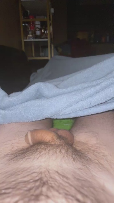 kingcobra4200 live cam on Cam4