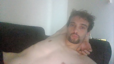 kingest76 live cam on Cam4