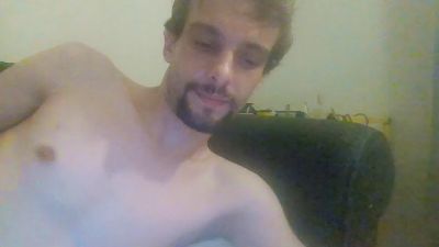 kingest76 live cam on Cam4