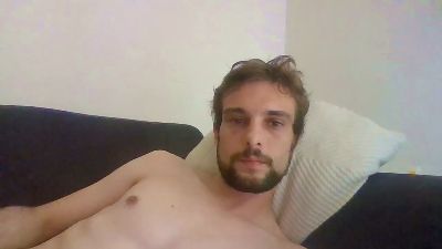 kingest76 live cam on Cam4