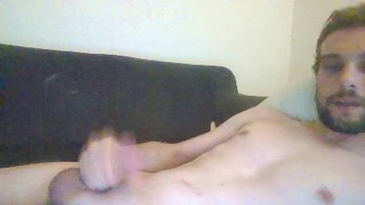 kingest76 live cam on Cam4