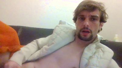 kingest76 live cam on Cam4