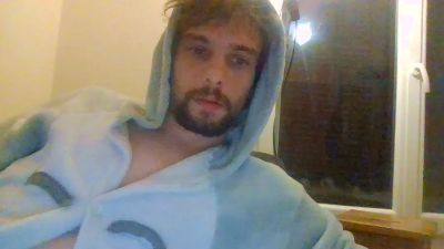 kingest76 live cam on Cam4