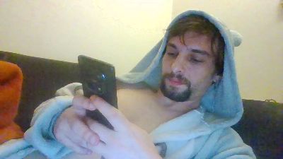 kingest76 live cam on Cam4