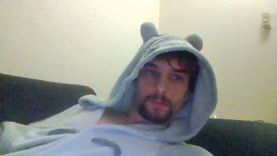 kingest76 live cam on Cam4