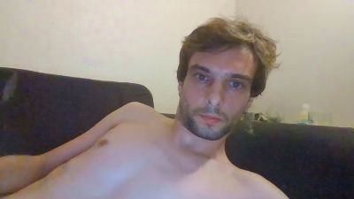 kingest76 live cam on Cam4