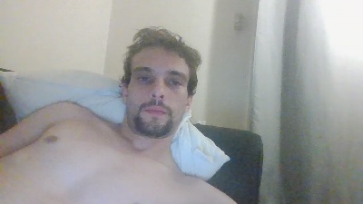 kingest76 live cam on Cam4