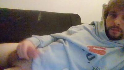 kingest76 live cam on Cam4