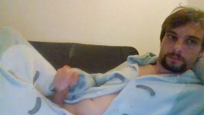kingest76 live cam on Cam4