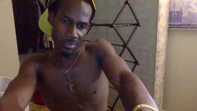 kingmacc live cam on Cam4