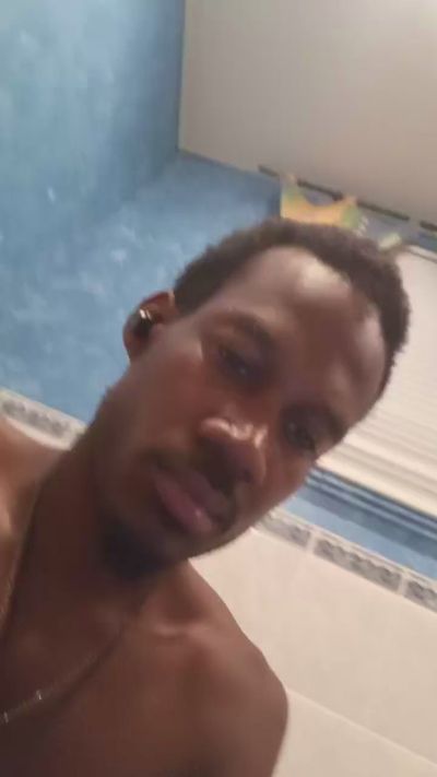 kingmacc live cam on Cam4