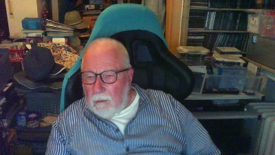 kingsizedick1 live cam on Cam4
