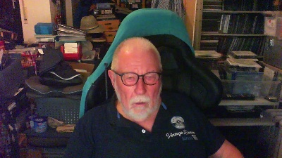 kingsizedick1 live cam on Cam4