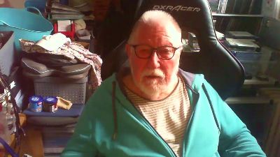 kingsizedick1 live cam on Cam4