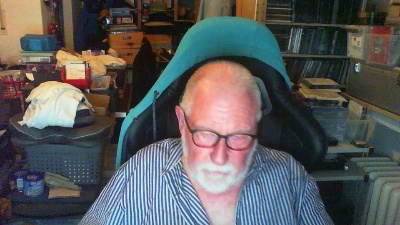 kingsizedick1 live cam on Cam4