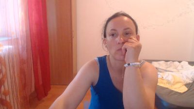kinky_miss0 live cam on Cam4