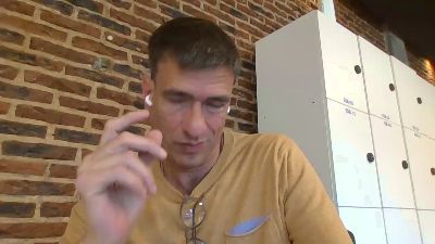 kinkybsas live cam on Cam4