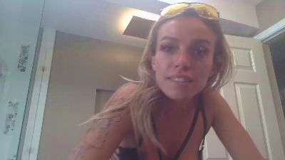 kinkytacoslut live cam on Cam4