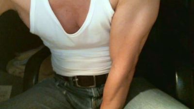 kinnikulove live cam on Cam4