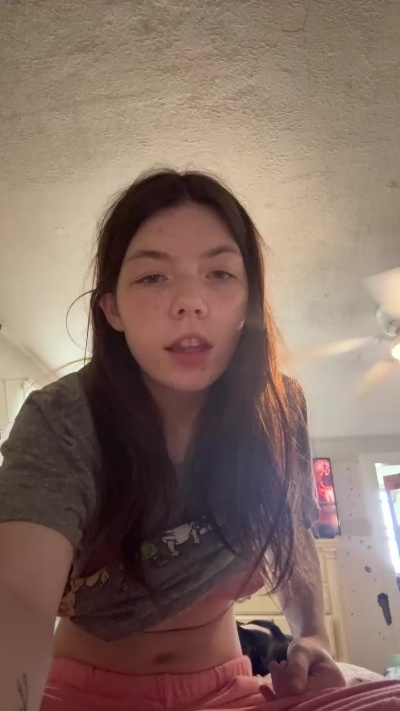 kiralemon330gc1 live cam on Cam4