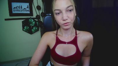 kiss_Emilly live cam on Cam4