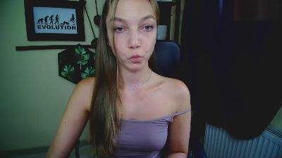 kiss_Emilly live cam on Cam4