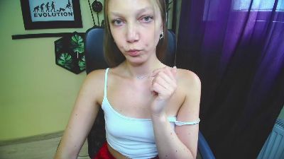 kiss_Emilly live cam on Cam4