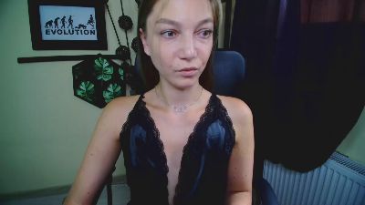 kiss_Emilly live cam on Cam4
