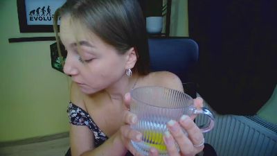 kiss_Emilly live cam on Cam4