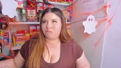 kitty__pinnk live cam on Cam4