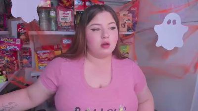 kitty__pinnk live cam on Cam4