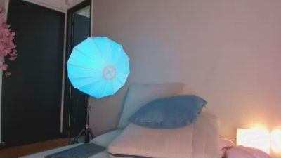 kitty_miaa live cam on Cam4