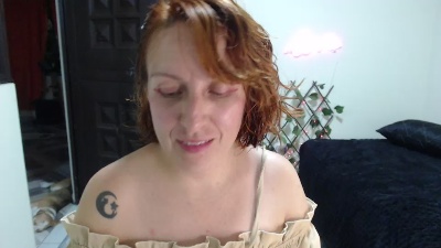 kittysalvaje live cam on Cam4