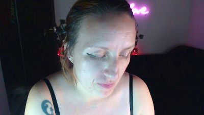 kittysalvaje live cam on Cam4