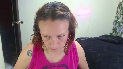 kittysalvaje live cam on Cam4