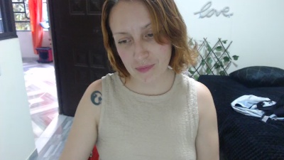 kittysalvaje live cam on Cam4
