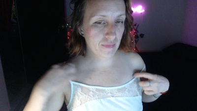 kittysalvaje live cam on Cam4