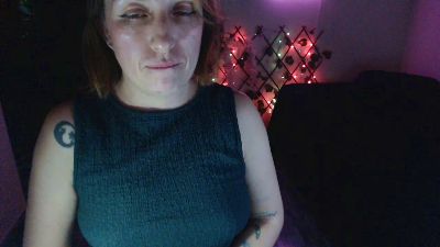 kittysalvaje live cam on Cam4