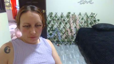 kittysalvaje live cam on Cam4