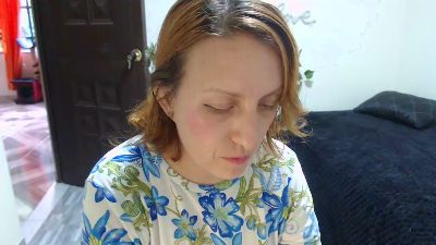 kittysalvaje live cam on Cam4