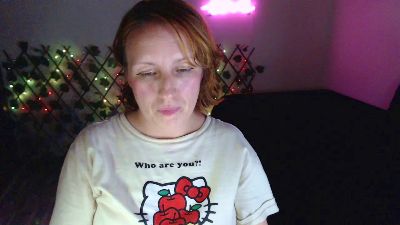kittysalvaje live cam on Cam4