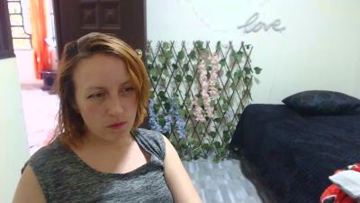kittysalvaje live cam on Cam4