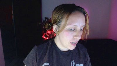 kittysalvaje live cam on Cam4