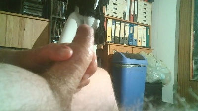 kiwi1980 live cam on Cam4