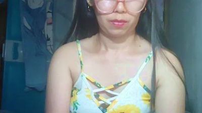 kizzmypussy live cam on Cam4