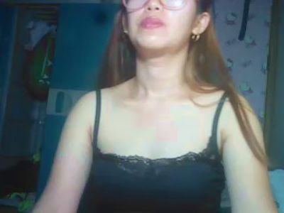 kizzmypussy live cam on Cam4