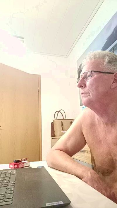 klaro3 live cam on Cam4