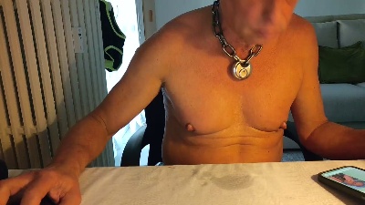 klausdog live cam on Cam4
