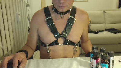 klausdog live cam on Cam4