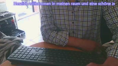 kleineshot live cam on Cam4